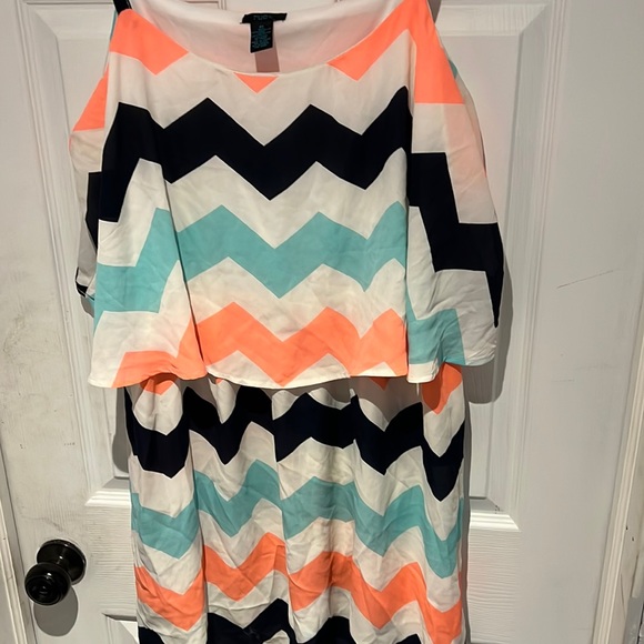 rue + Tops - Dress/ tunic top, bright perfect for spring